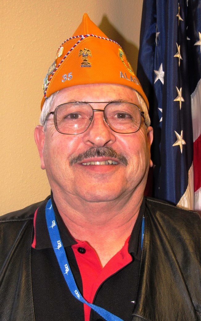 Loren Estrada, Sr.